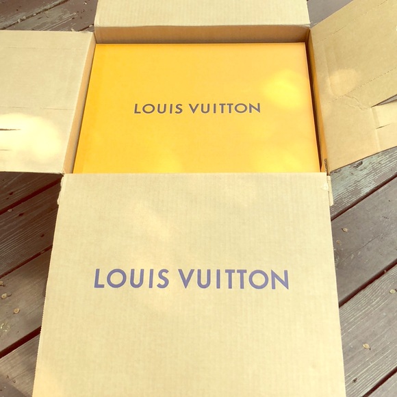 Louis Vuitton Siena MM Bag - Picture 2 of 5